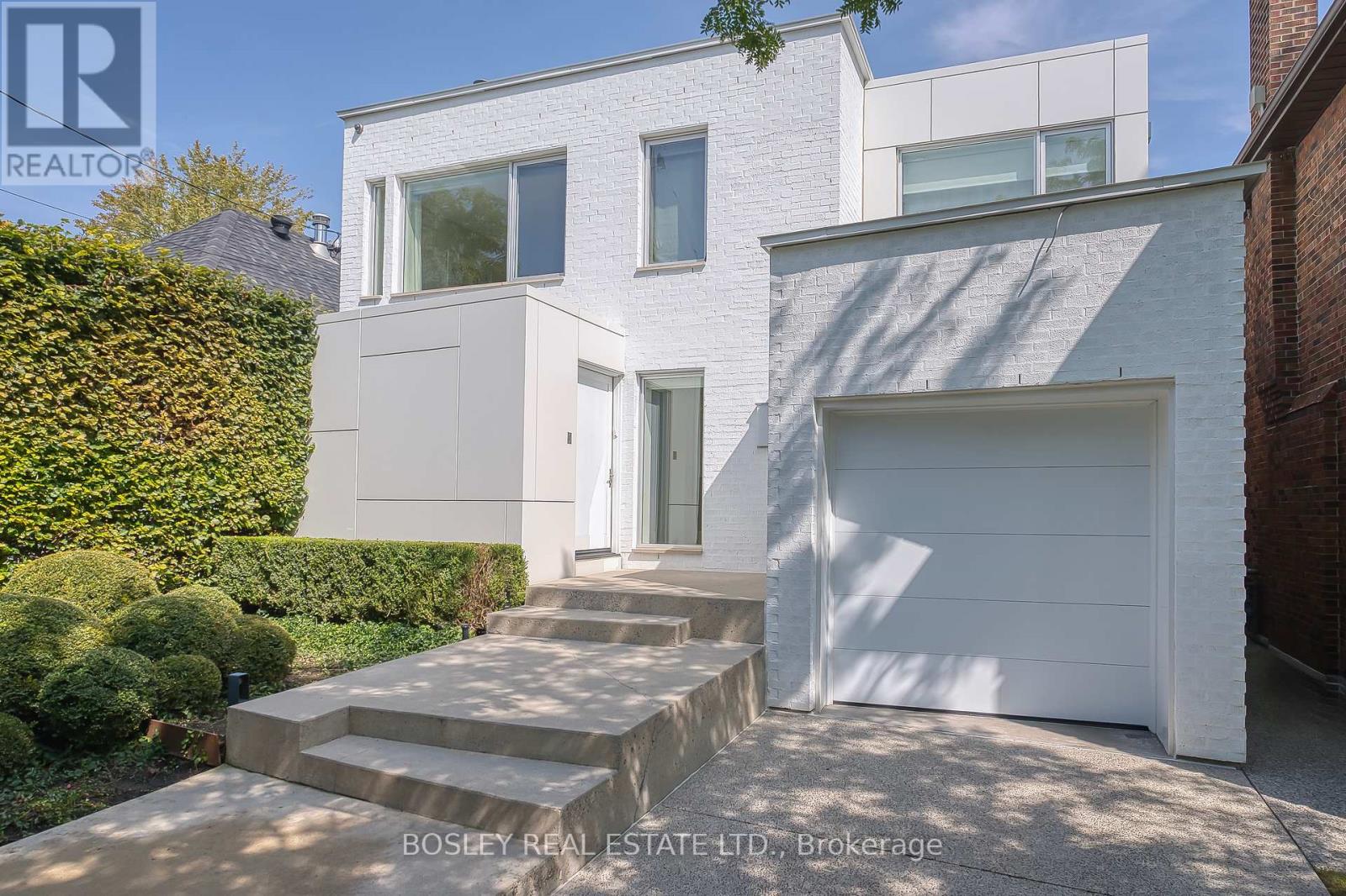 5 Edgecombe Ave, Toronto, ON M5N 2X1