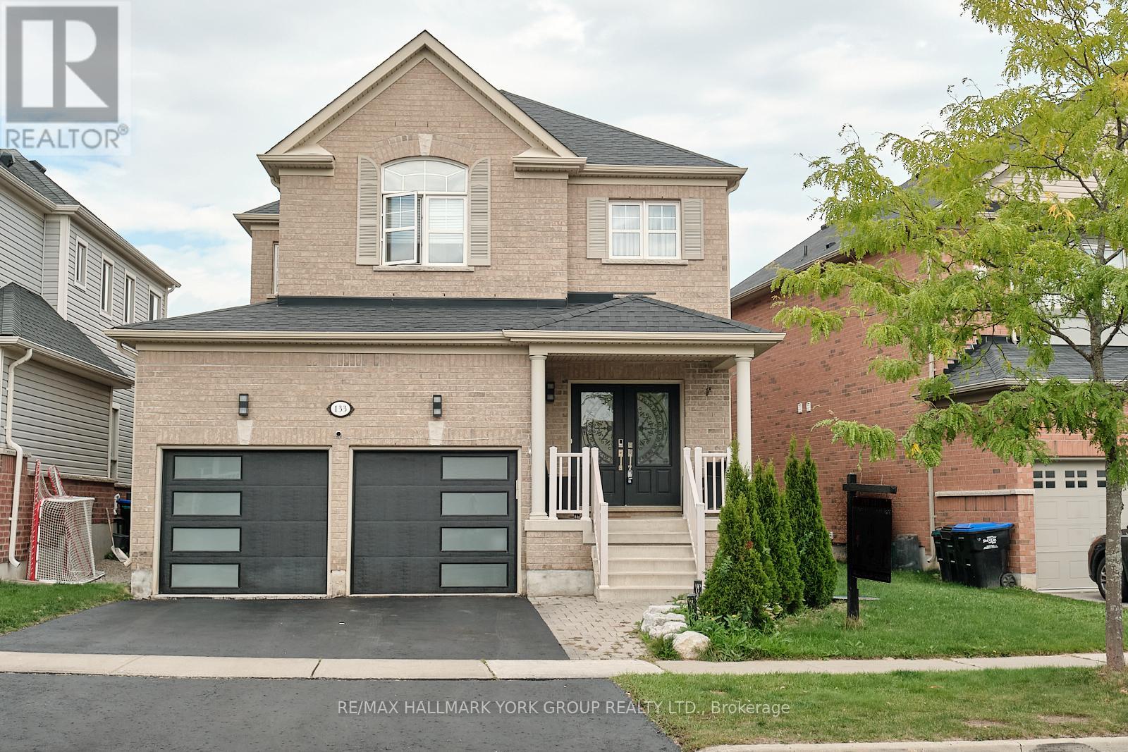 133 Long St, Bradford West Gwillimbury, ON L3Z 2A4