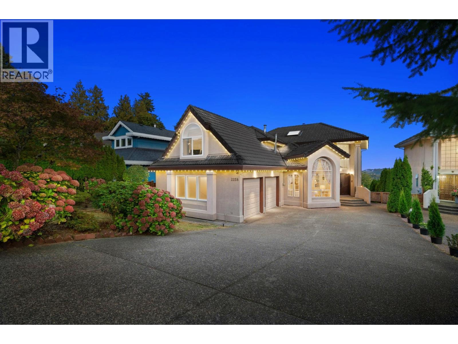 2258 Sorrento Dr, Coquitlam, BC V3K 6P4