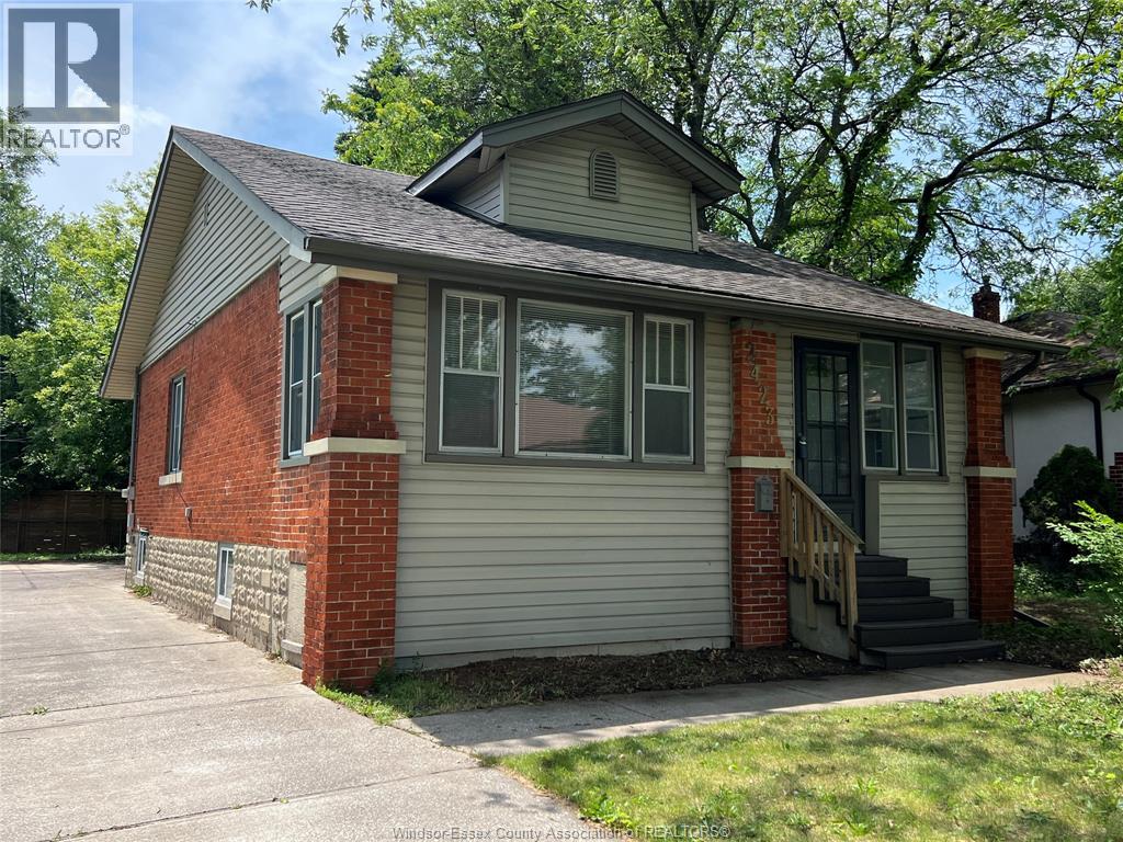2423 Princess Ave, Windsor, ON N8T 1V2