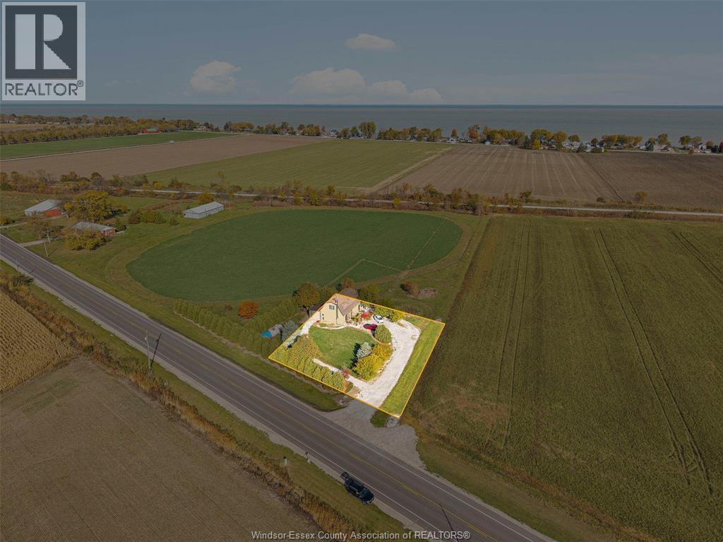 9912 Tecumseh, Lakeshore, ON N0R 1N0