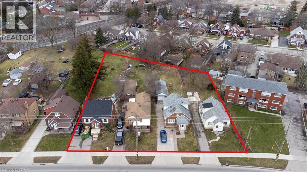 288 Ottawa St S, Kitchener, ON N2G 3T6