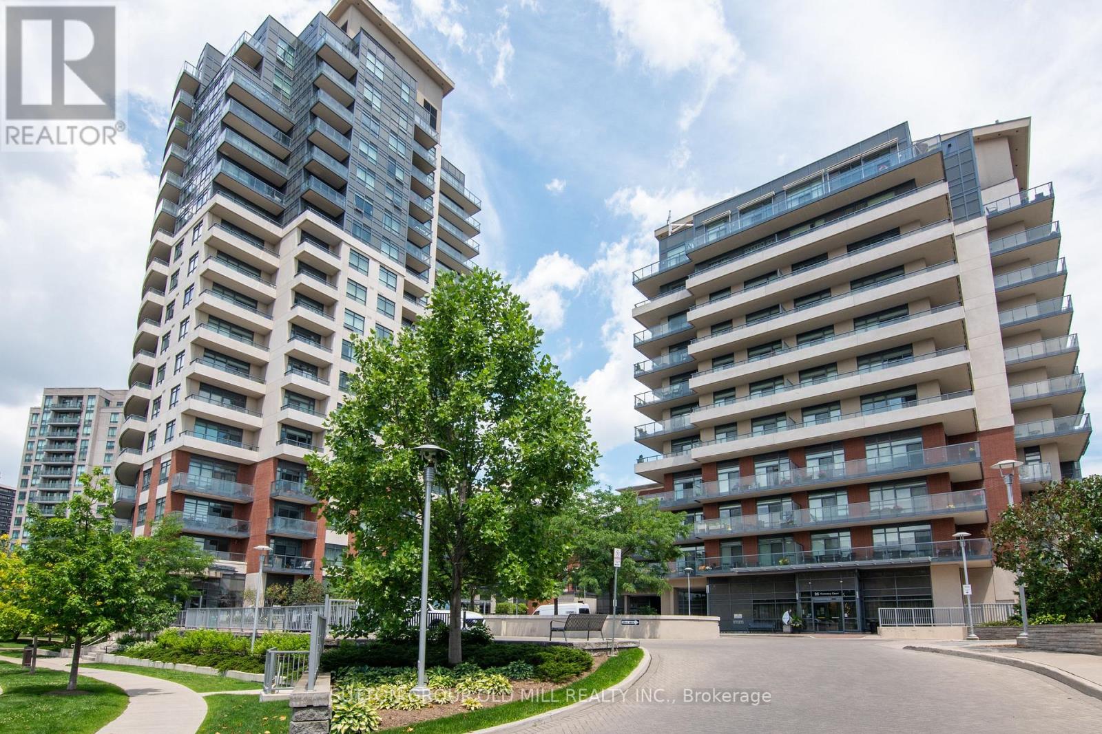 1207 35 Fontenay Ct, Toronto, ON M9A 0E2