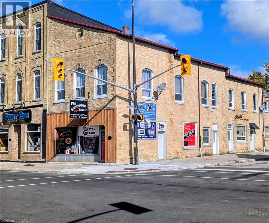110 Main St N, Mount Forest, ON N0G 2L0