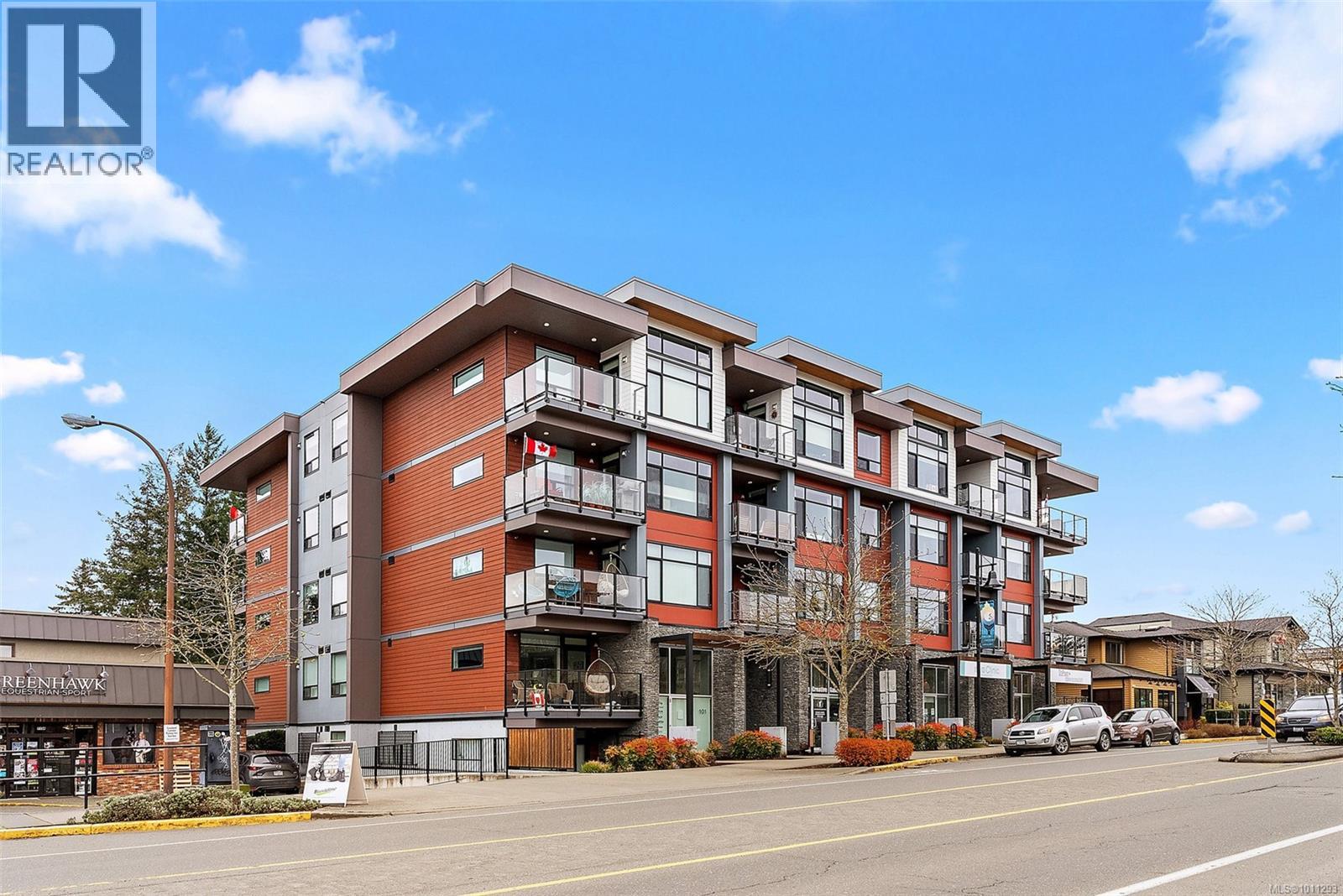 7162 W Saanich Rd Unit 305 Rd, Central Saanich, BC V8M 1P6