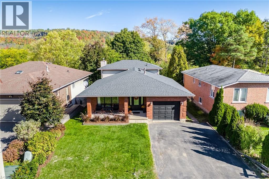 33 Morton Ave, Hamilton, ON L9H 6W6