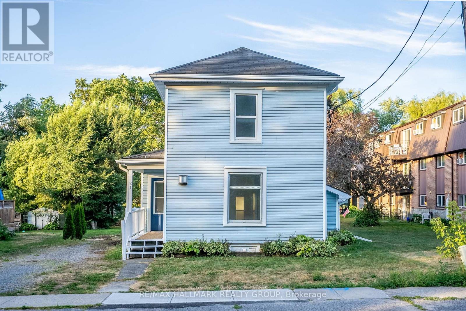21 Downes Ave, Prince Edward County Picton Ward, ON K0K 2T0