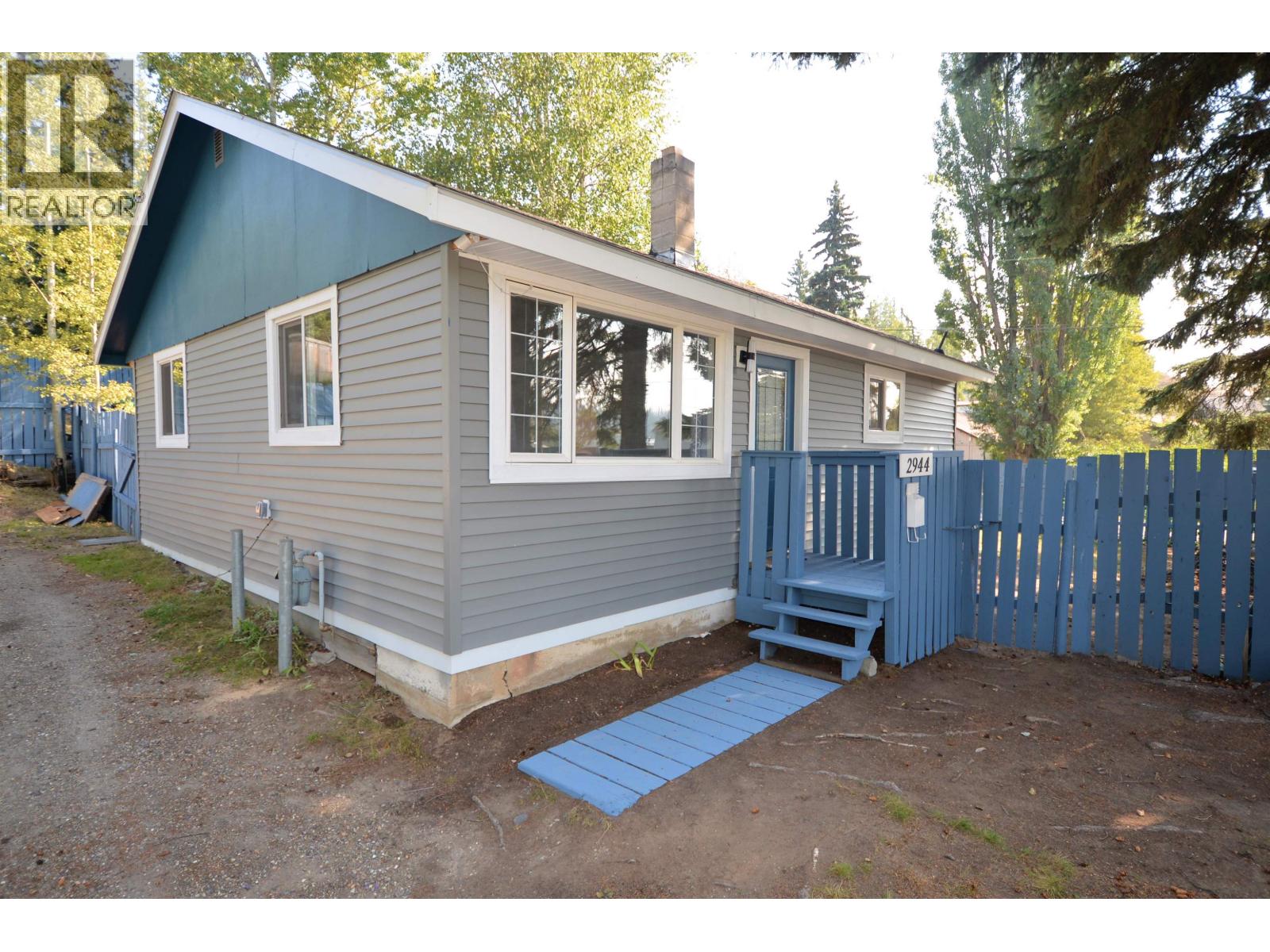 2944 Meyer Rd, Prince George, BC V2K 1M4