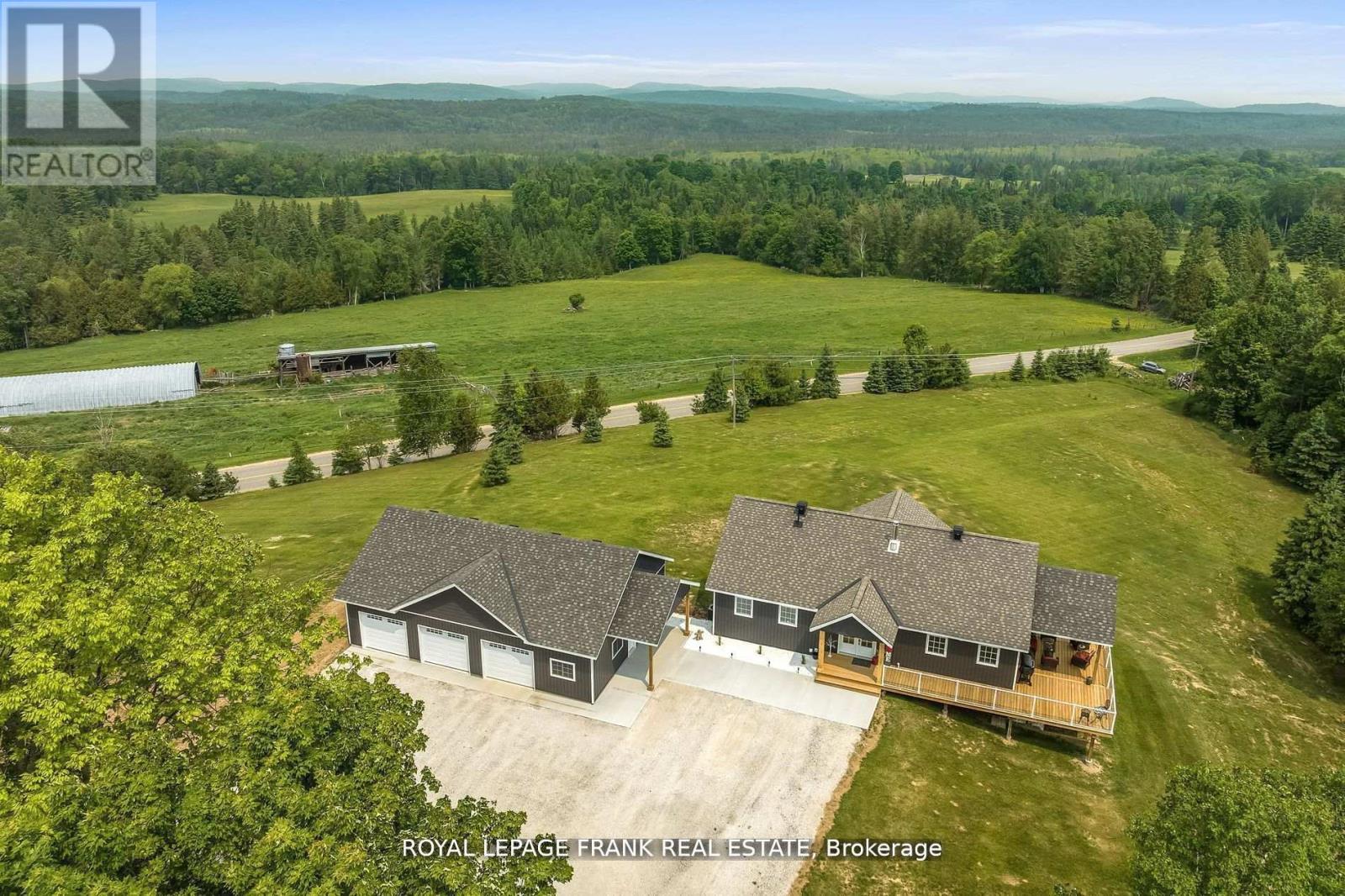 370 Detlor Rd, Bancroft, ON K0L 2L0