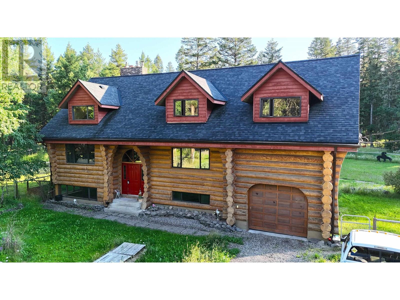 2179 Mcpherson Wynd, Williams Lake, BC V2G 4V7