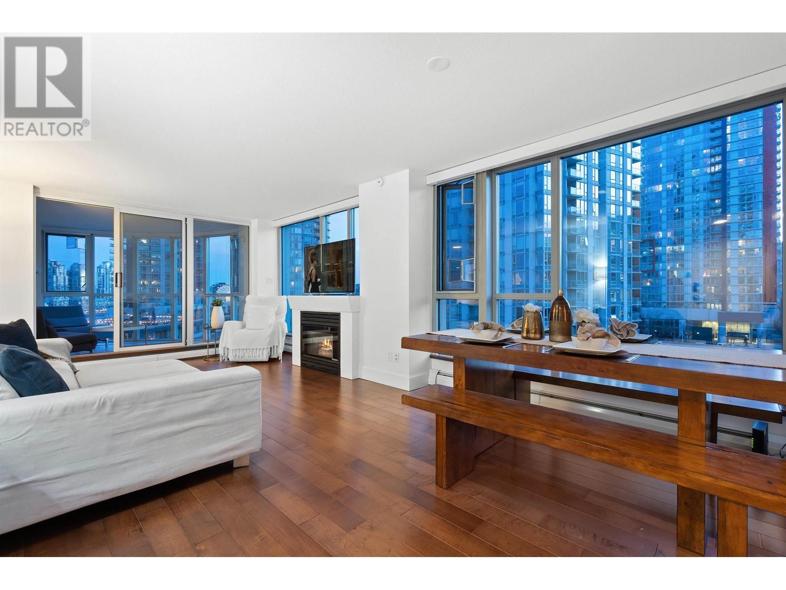 183 Keefer Place Unit 904 Pl, Vancouver, BC V6B 6B9