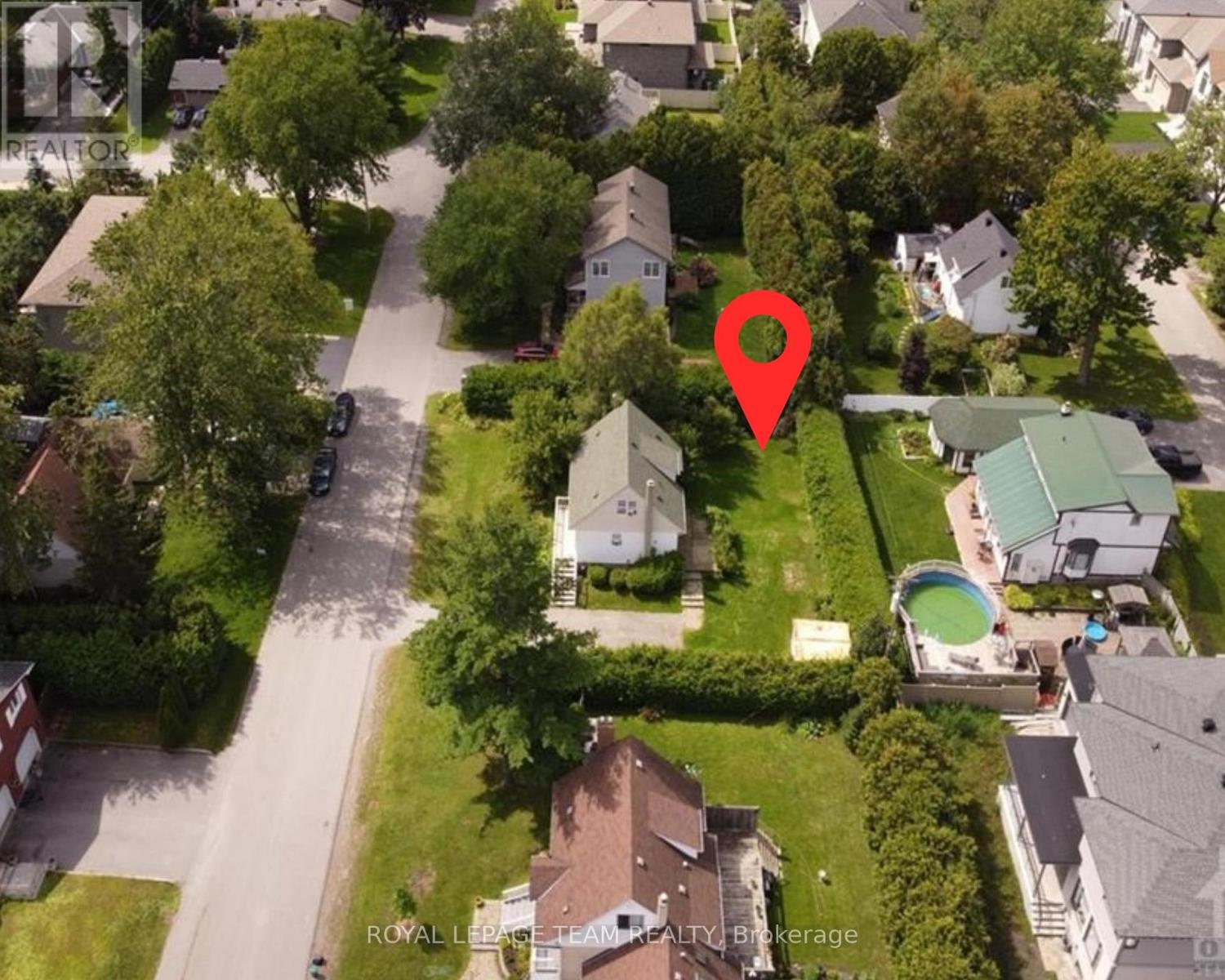115 Rita Ave, Ottawa, ON K2G 2H2