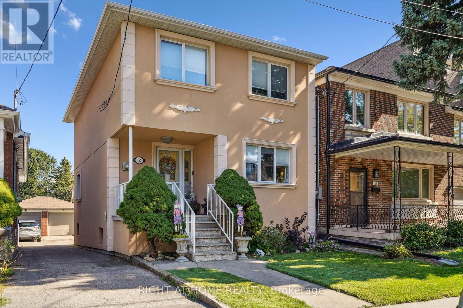 165 Locksley Ave, Toronto, ON M6B 3N6