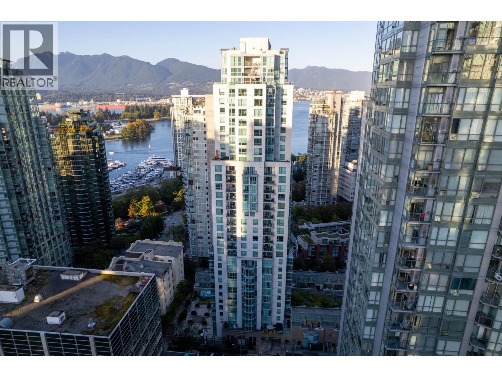 1238 Melville Street Unit 2904, Vancouver, BC V6E 4N2