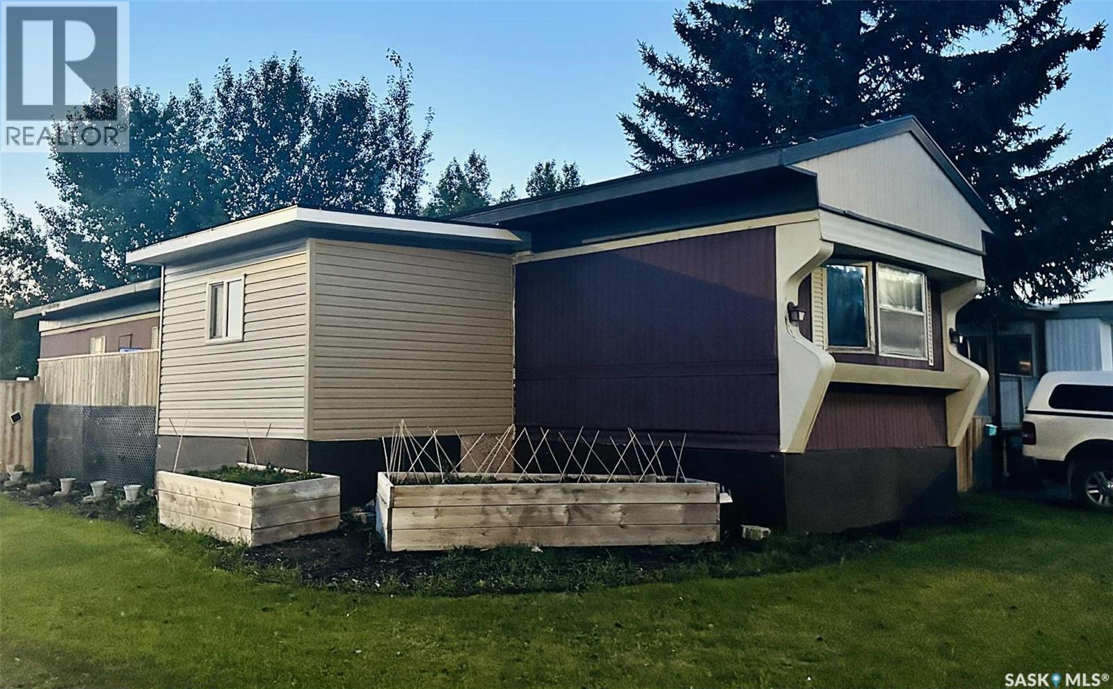 1035 Boychuk Drive Unit 12, Saskatoon, SK S7H 5B2