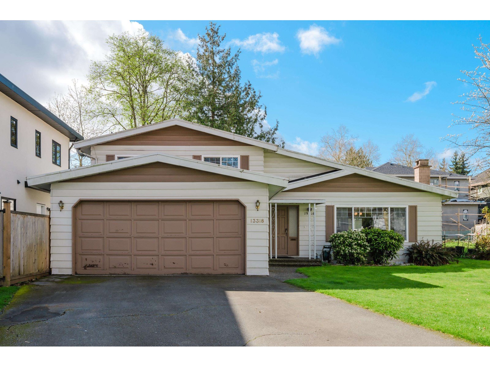 13318 Sutton Pl, Surrey, BC V3V 6P8