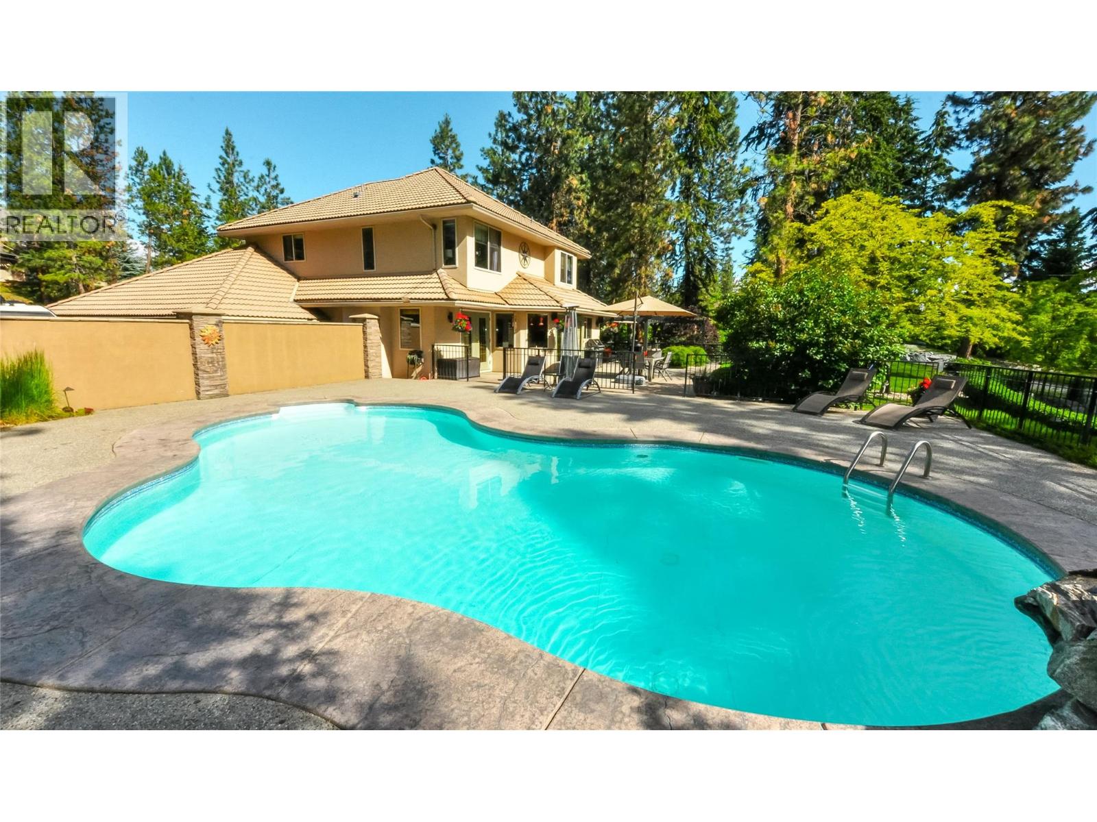 4163 Mahonia Dr S, Kelowna, BC V1W 4T1