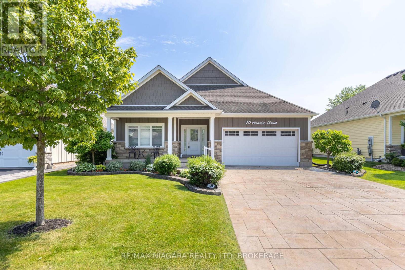 49 Sunrise Ct, Fort Erie, ON L0S 1N0