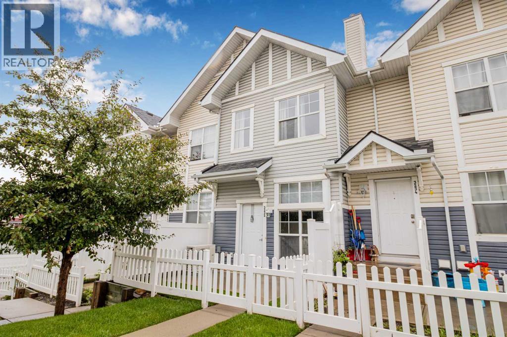 3232 New Brighton Gdns SE, Calgary, AB T2Z 0A3