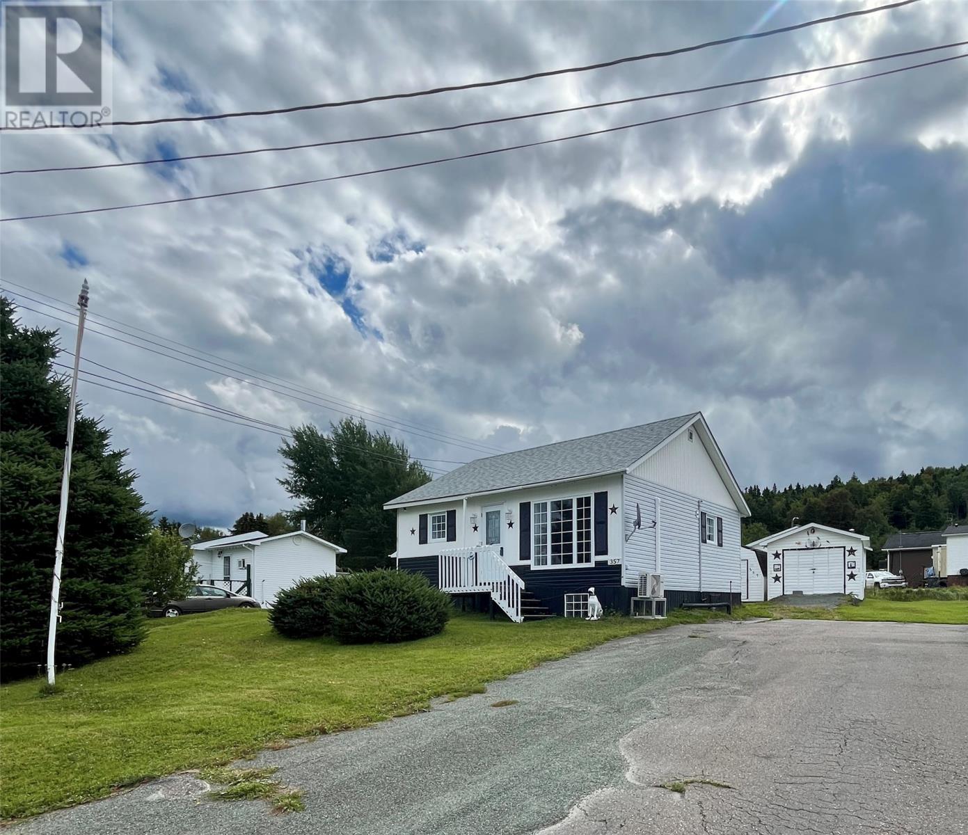 357 Citizens Dr, Norris Arm, NL A0G 3A0