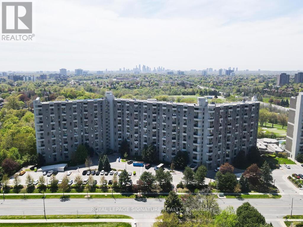 288 Mill Rd F19 Rd, Toronto, ON M9C 4X7