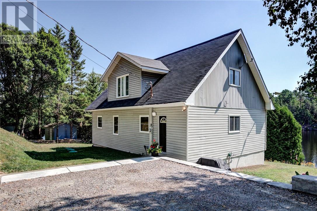 43 Elm Rd, Estaire, ON P3E 4N1