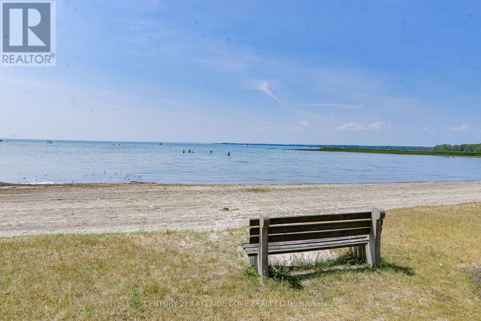 1 Paradise Boulevard #27, Ramara, ON L0K 1B0