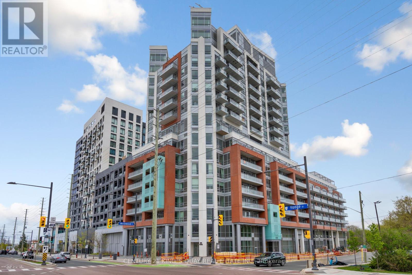 1004 8888 Yonge St, Richmond Hill, ON L4C 6Z1