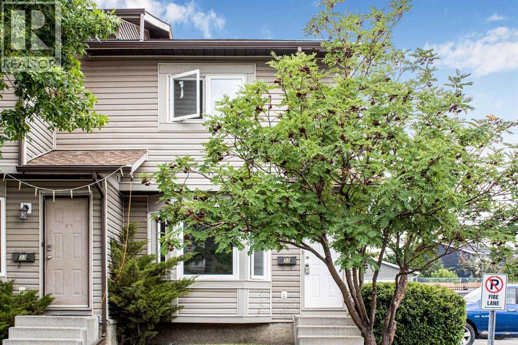 31 Falshire Ter NE, Calgary, AB T3J 3B2