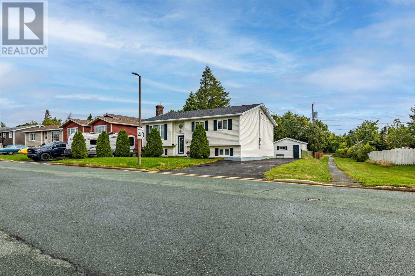 6 Mortimore Dr, Mount Pearl, NL A1N 3C1