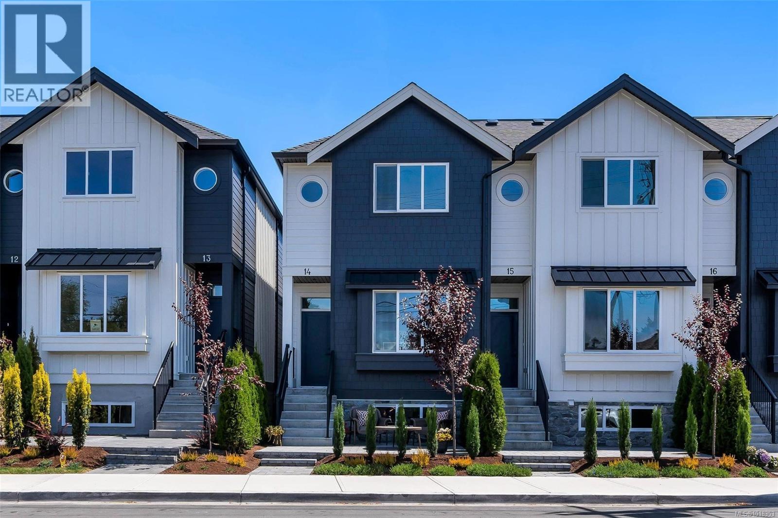 10145 Fifth St Unit 15 St, Sidney, BC V8L 2X8