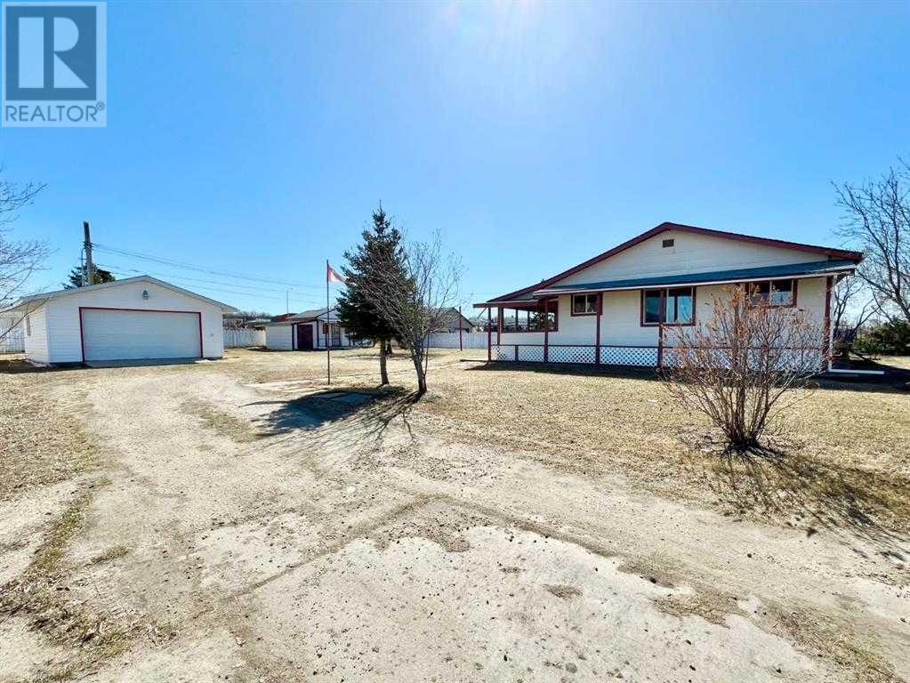 49074909 48 St, Valleyview, AB T0H 3N0 | MLS #A2129840 | Houseful