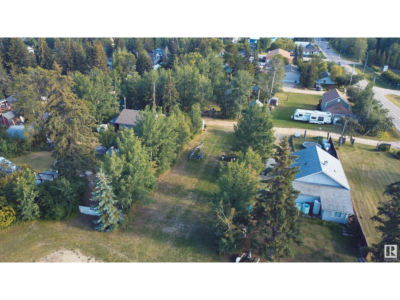 1 St Unit 137, Rural Parkland County, AB T0E 2B0