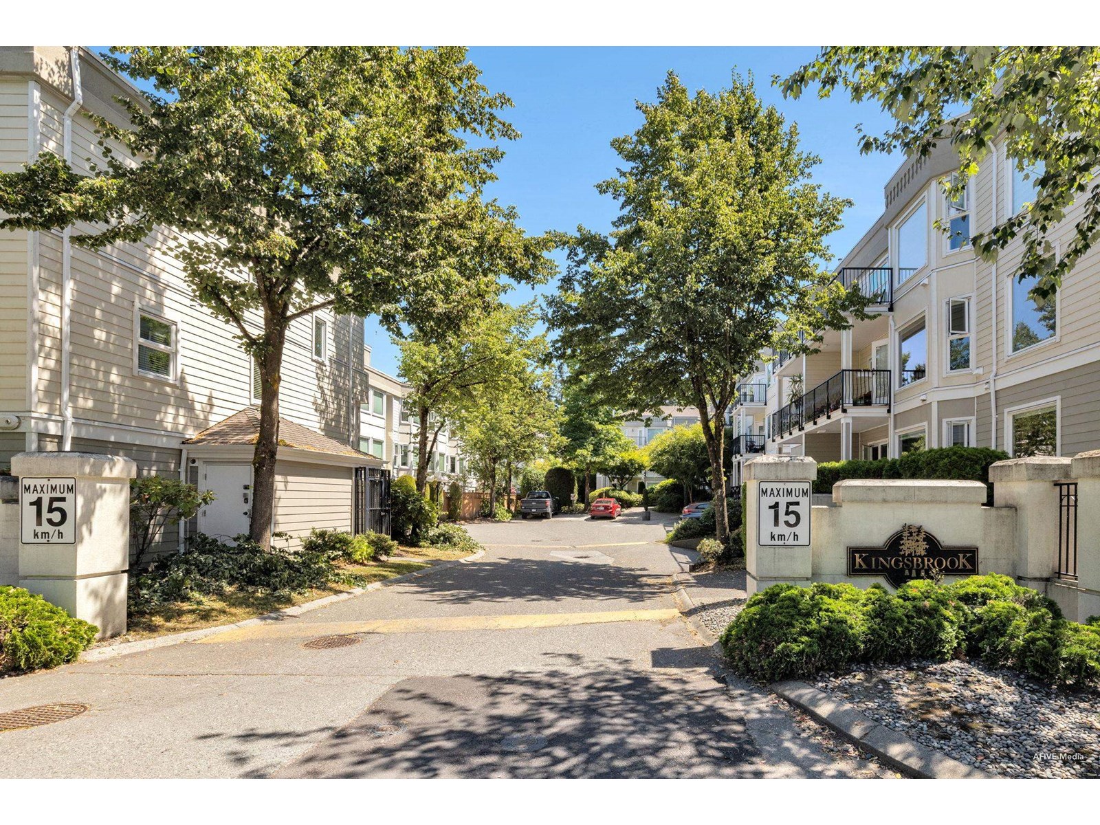 10320 156 Street Unit 112, Surrey, BC V3R 4L8