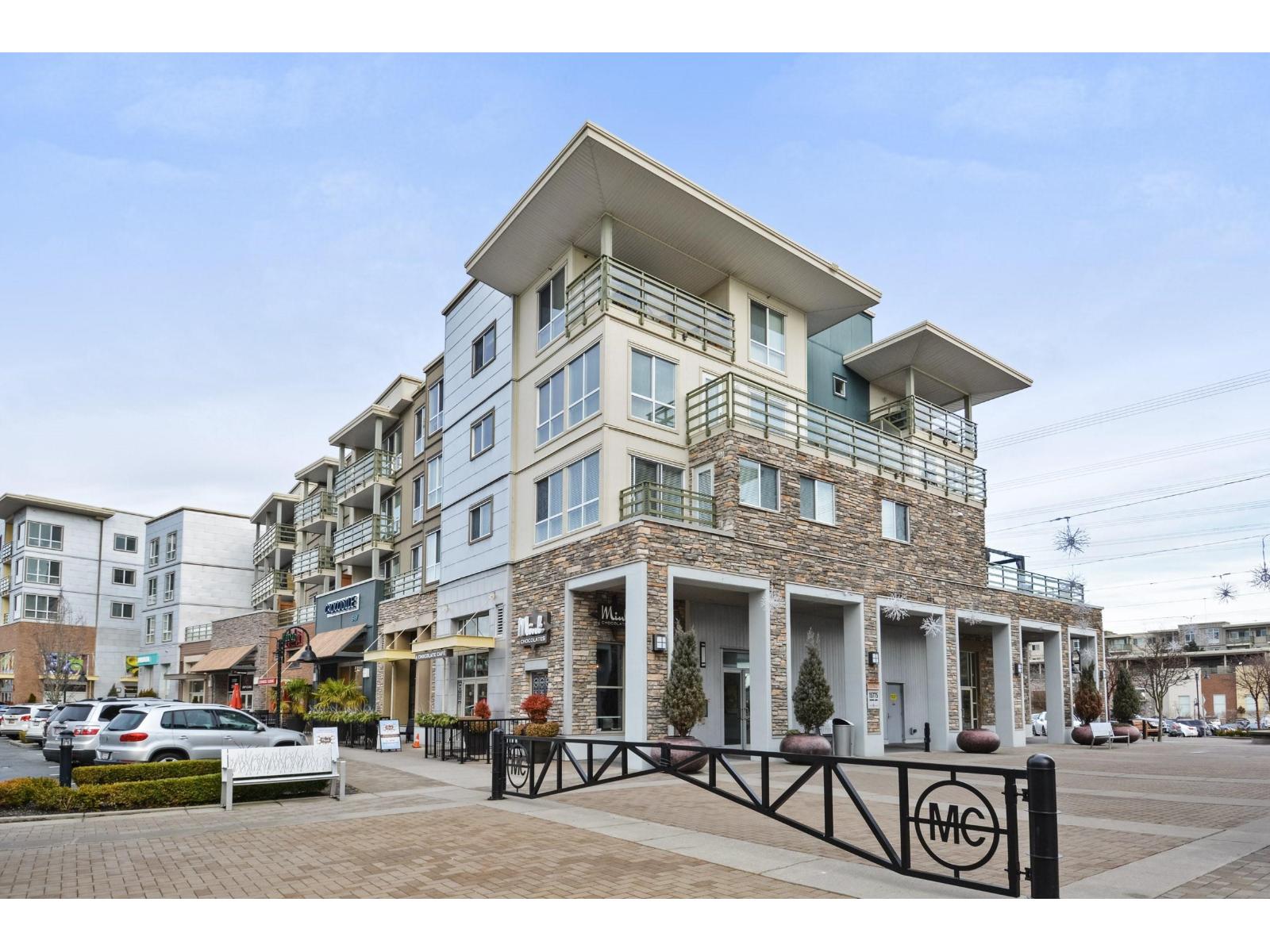 15775 Croydon Drive Unit 311, Surrey, BC V3Z 2L6