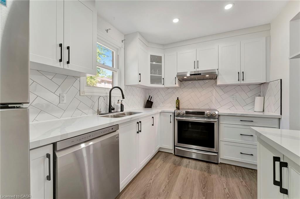 175 Cedar Street Unit 37, Cambridge, ON N1S 4X9