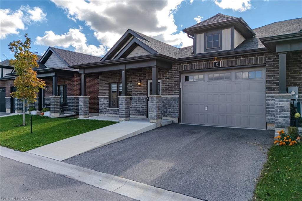 8 Waterthrush Ln, Simcoe, ON N3Y 0E9