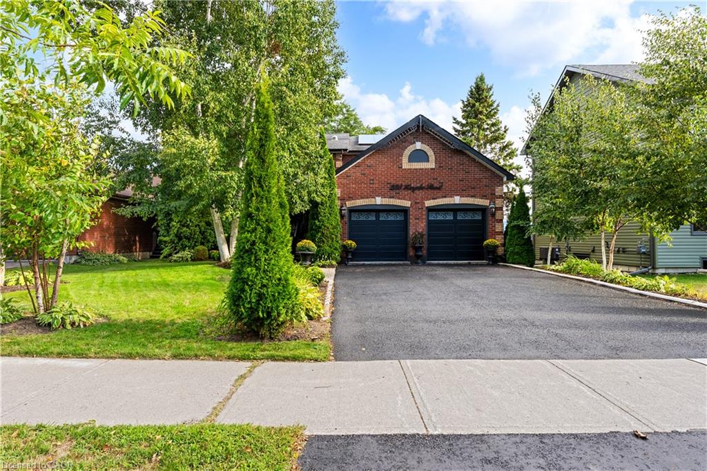 233 Huycke St, Cobourg, ON K9A 5K8