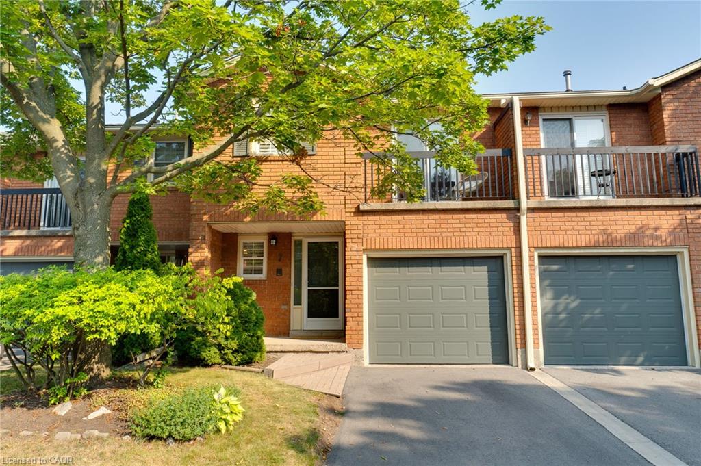 1205 Lambs Court Unit 7, Burlington, ON L7S 2G4