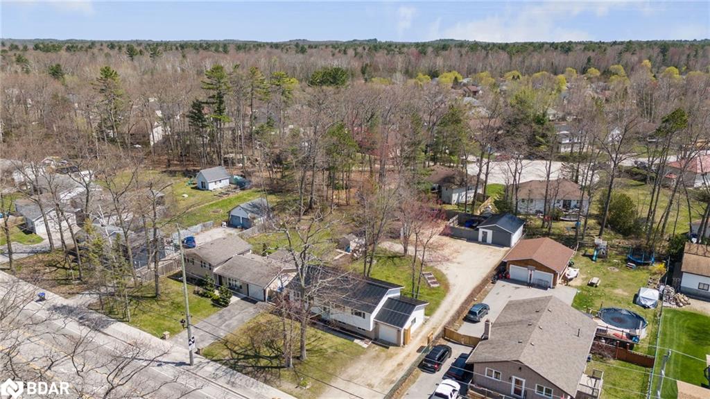 1877 River Rd W, Wasaga Beach, ON L9Z 1L1