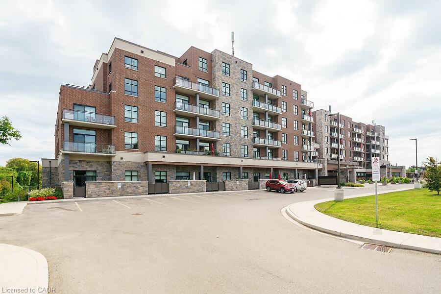 3290 New Street Unit 418, Burlington, ON L7N 1M8