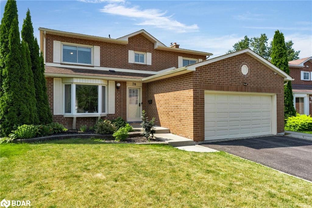 70 Lillian Cres, Barrie, ON L4N 5H7