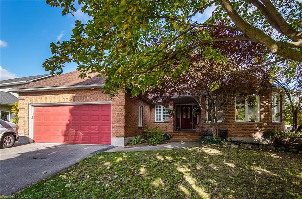372 Gatestone Blvd, Waterloo, ON N2T 2J6