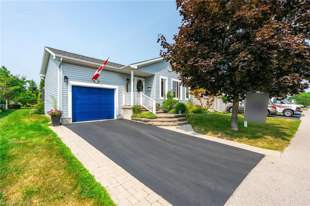 136 Glenariff Dr, Hamilton, ON L8B 1A5
