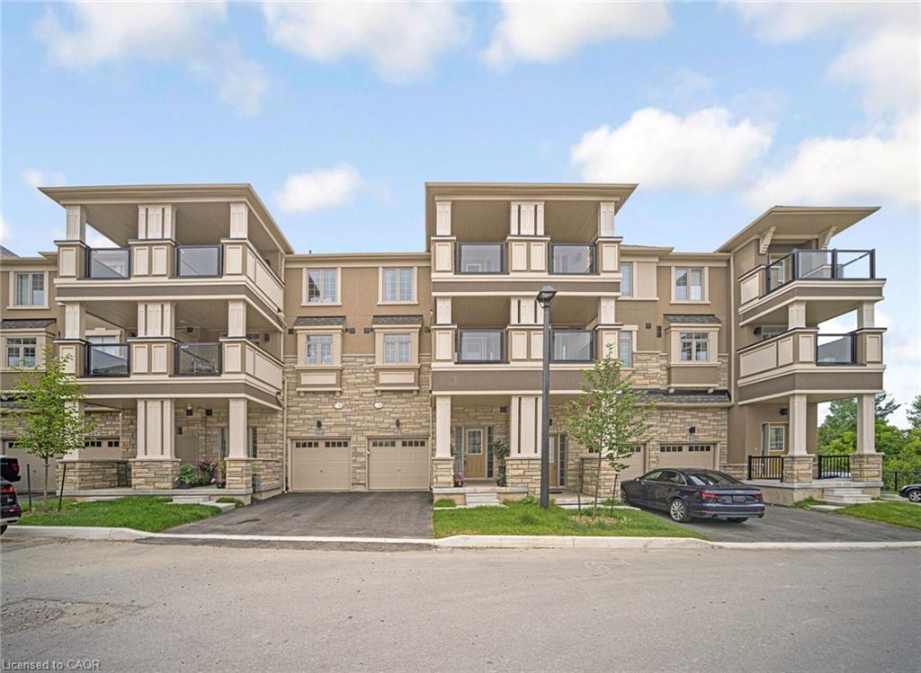 305 Garner Road W Unit 43, Hamilton, ON L9G 3K9