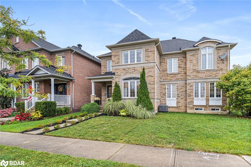 17 Snowberry Cres, Halton Hills, ON L7G 6M4