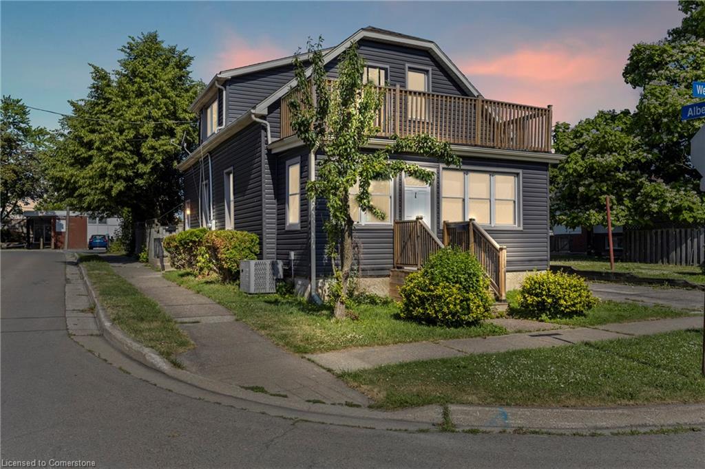 1 W Street N, Thorold, ON L2V 2R8
