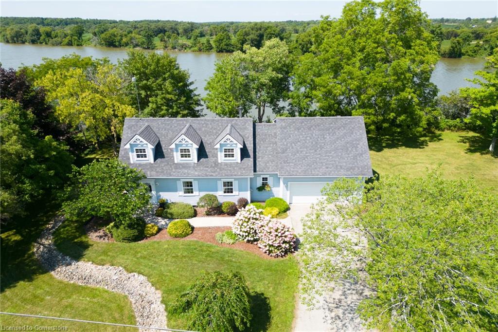 1042 River Rd, Cayuga, ON N0A 1E0