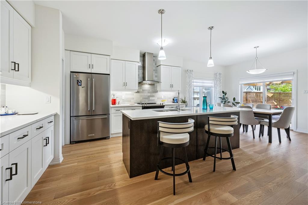 5 Lovering Ln, Guelph, ON N1L 0H3