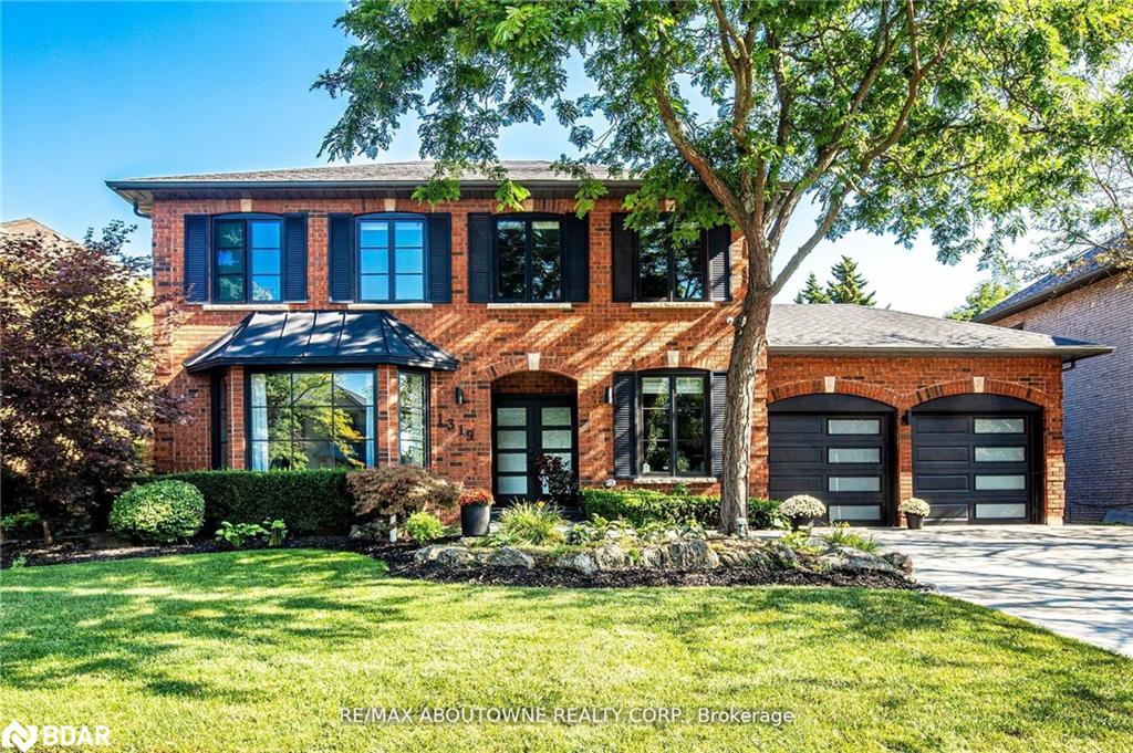 1319 Greeneagle Dr, Oakville, ON L6M 2N1